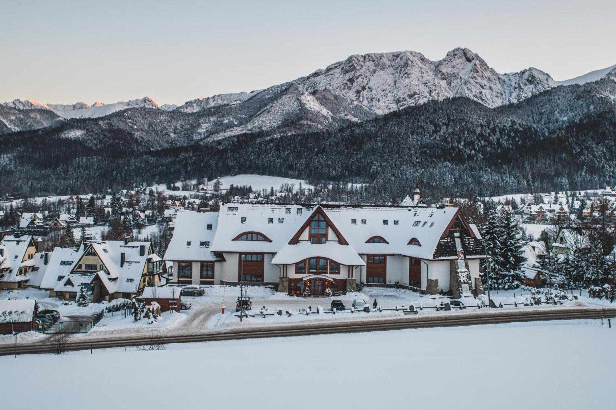 Tatra Resort & Spa Koscielisko Bagian luar foto